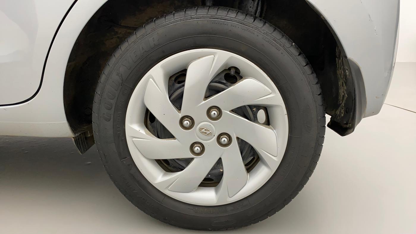 2019 Hyundai NEW SANTRO SPORTZ CNG, CNG, Manual, 79,980 km, Left Rear Wheel