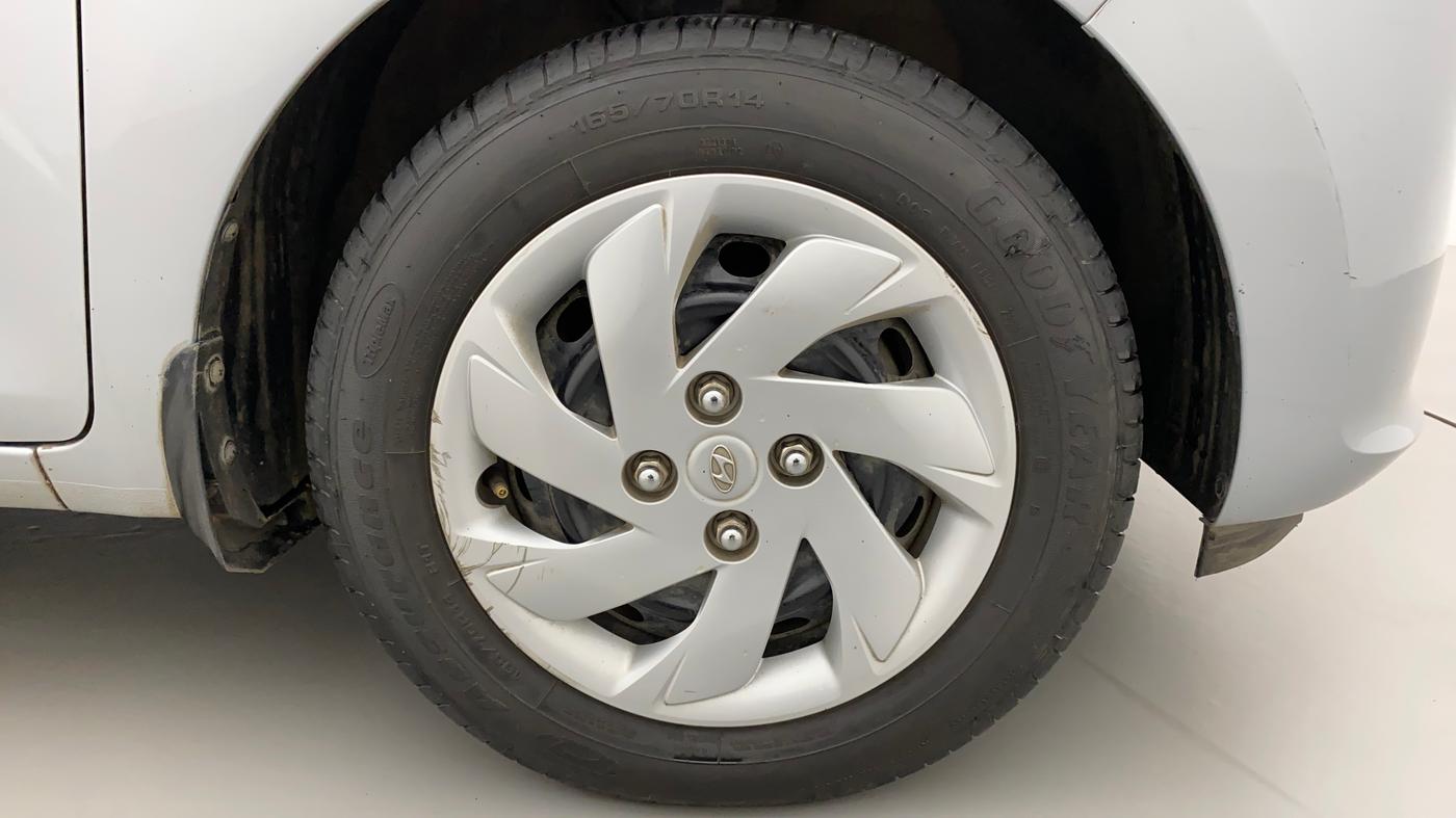 2019 Hyundai NEW SANTRO SPORTZ CNG, CNG, Manual, 79,980 km, Right Front Wheel