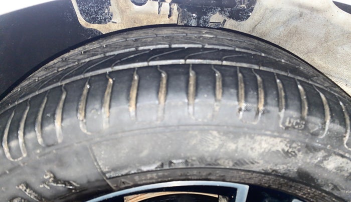 2020 Hyundai Verna SX 1.5 VTVT, Petrol, Manual, 56,514 km, Left Front Tyre Tread