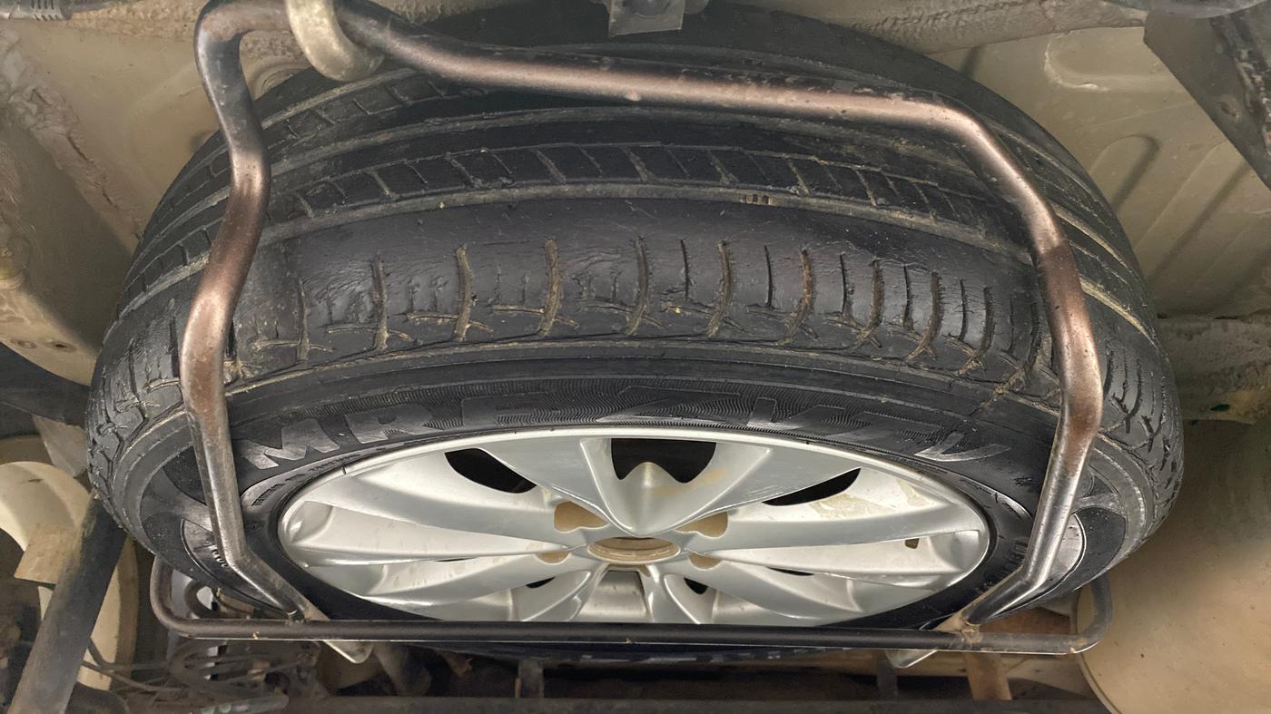 2013 Maruti Ertiga ZXI, Petrol, Manual, 50,958 km, Spare Tyre