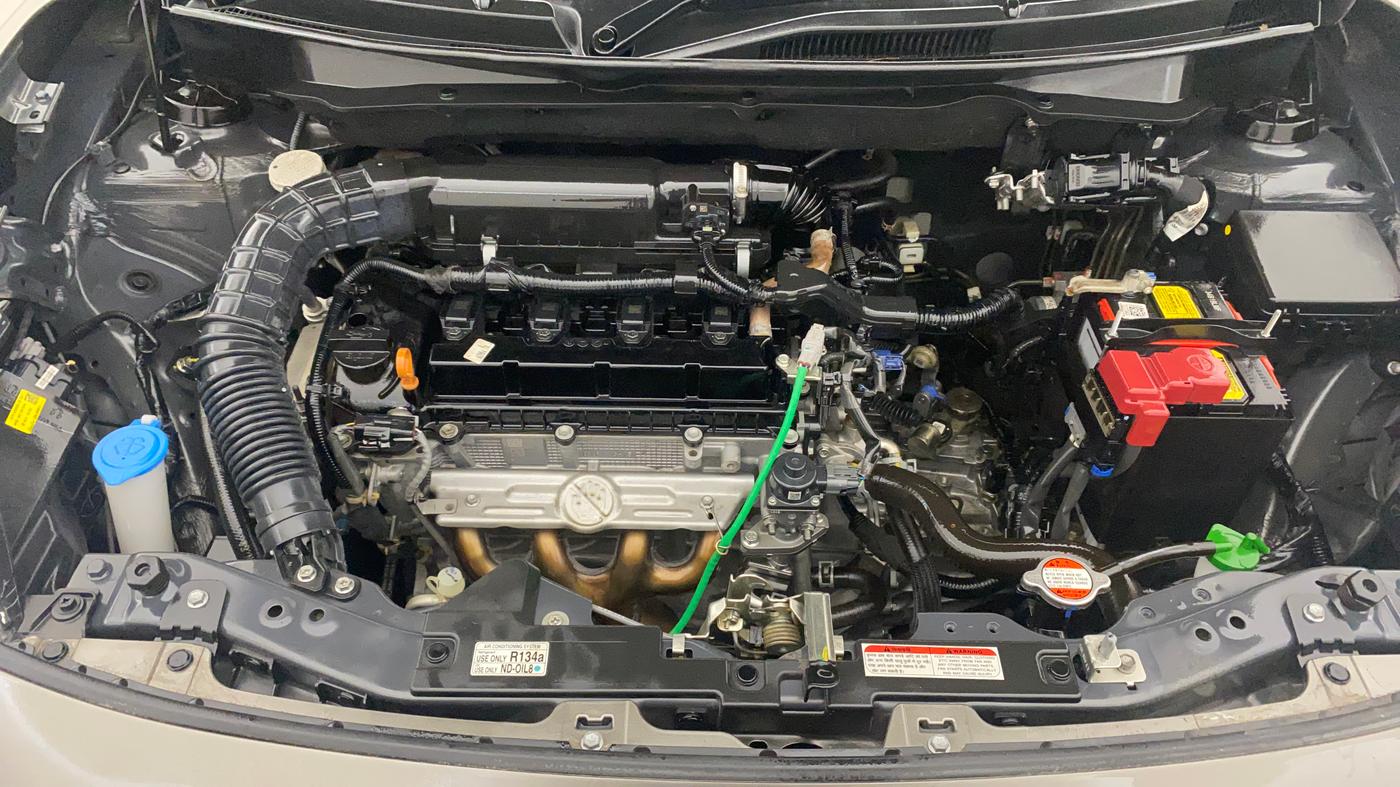 2023 Maruti Dzire ZXI, Petrol, Manual, 3,745 km, Engine View