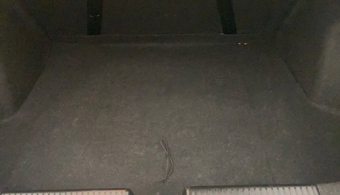 2023 Maruti Dzire ZXI, Petrol, Manual, 3,745 km, Boot Inside