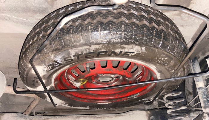 2022 Renault TRIBER RXT AMT, Petrol, Automatic, 44,102 km, Spare Tyre