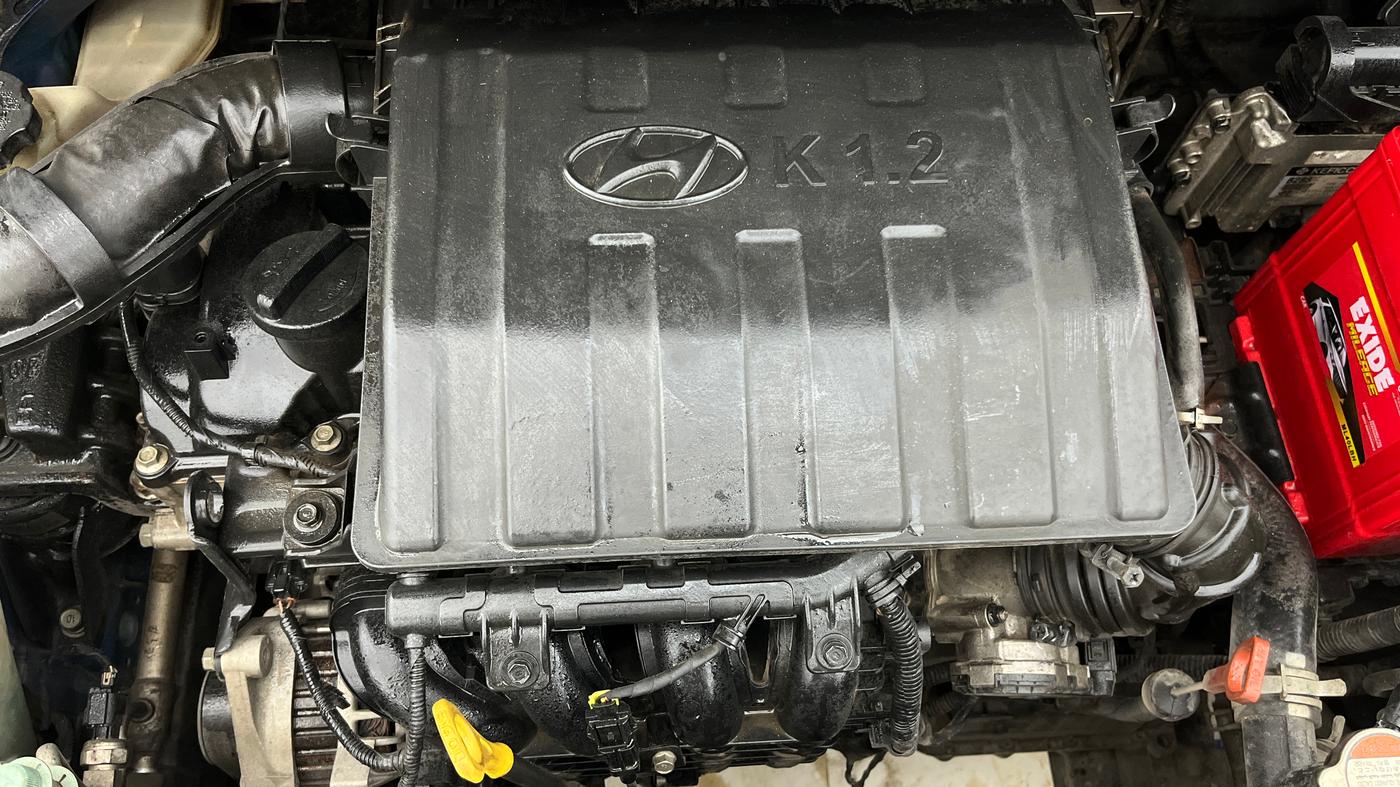 2015 Hyundai Xcent SX AT 1.2 (O), Petrol, Automatic, 63,320 km, Engine View