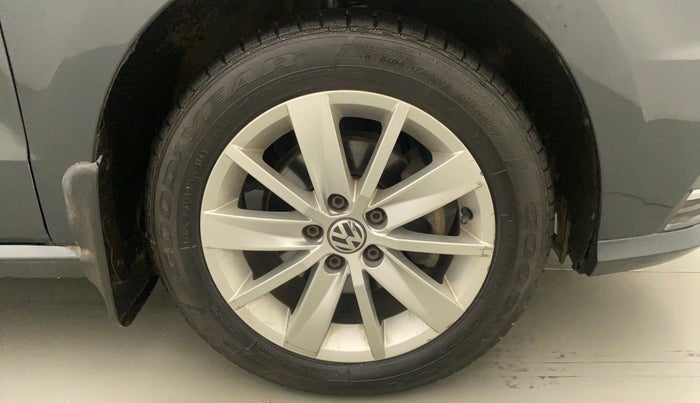 2017 Volkswagen Ameo HIGHLINE1.5L, Diesel, Manual, 59,726 km, Right Front Wheel