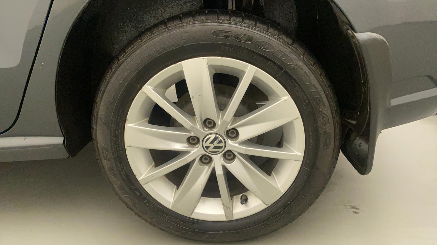 2017 Volkswagen Ameo HIGHLINE1.5L, Diesel, Manual, 59,726 km, Left Rear Wheel