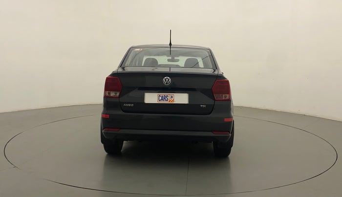 2017 Volkswagen Ameo HIGHLINE1.5L, Diesel, Manual, 59,726 km, Back/Rear