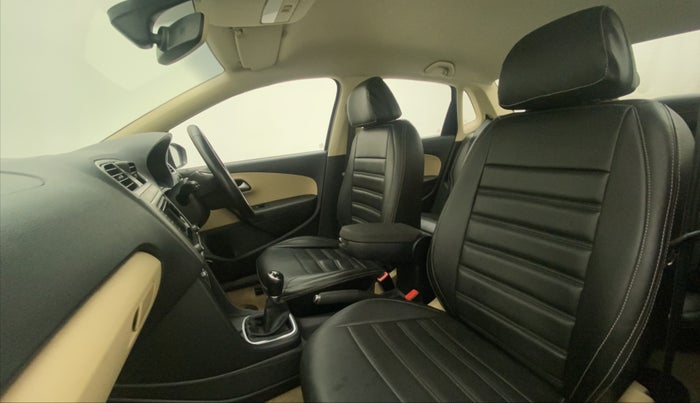 2017 Volkswagen Ameo HIGHLINE1.5L, Diesel, Manual, 59,726 km, Right Side Front Door Cabin