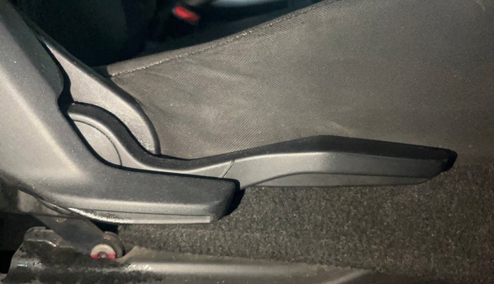 2018 Maruti Baleno ALPHA PETROL 1.2, Petrol, Manual, 54,952 km, Driver Side Adjustment Panel