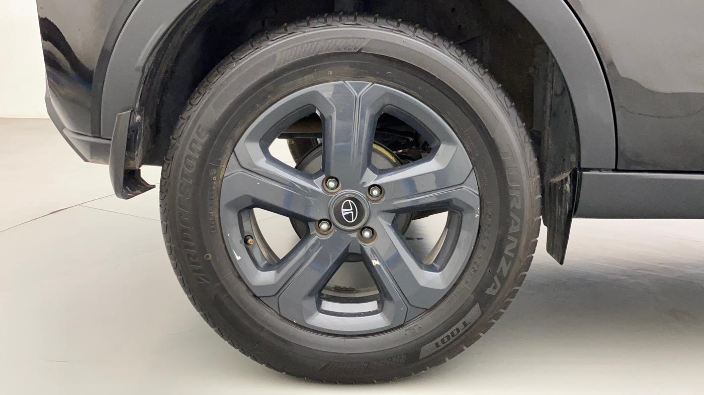 2022 Tata NEXON XZ PLUS (O) DIESEL DARK EDITION, Diesel, Manual, 14,434 km, Right Rear Wheel
