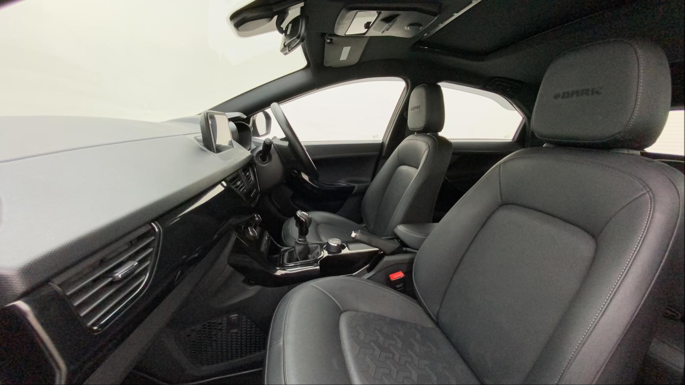 2022 Tata NEXON XZ PLUS (O) DIESEL DARK EDITION, Diesel, Manual, 14,434 km, Right Side Front Door Cabin