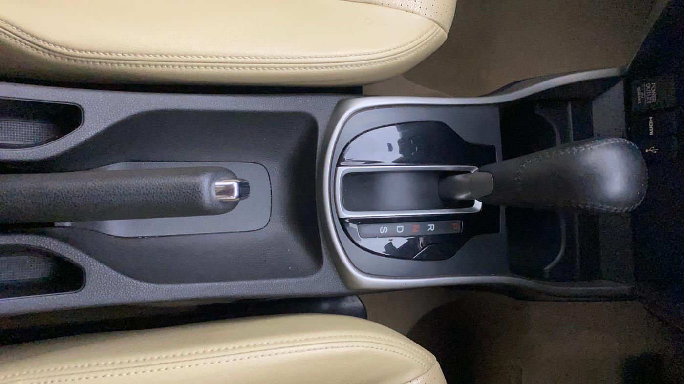 2018 Honda City 1.5L I-VTEC ZX CVT, Petrol, Automatic, 98,711 km, Gear Lever