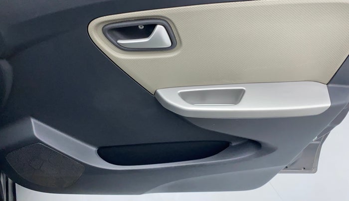2018 Maruti Alto K10 VXI OPT, Petrol, Manual, 59,239 km, Driver Side Door Panels Controls