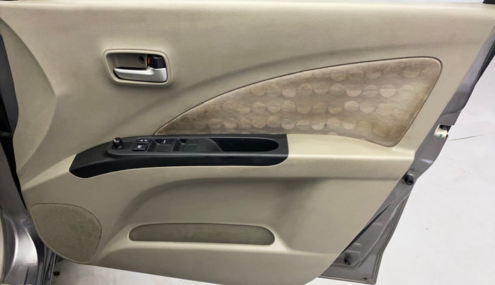 2015 Maruti Celerio ZXI, Petrol, Manual, 90,926 km, Driver Side Door Panels Control