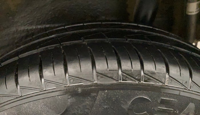 2024 Maruti S PRESSO VXI S-CNG, CNG, Manual, 43,628 km, Left Rear Tyre Tread