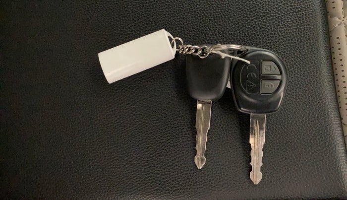 2024 Maruti S PRESSO VXI S-CNG, CNG, Manual, 43,628 km, Key Close Up