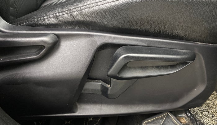 2023 Tata Tiago XZA PLUS PETROL, Petrol, Automatic, 32,224 km, Driver Side Adjustment Panel