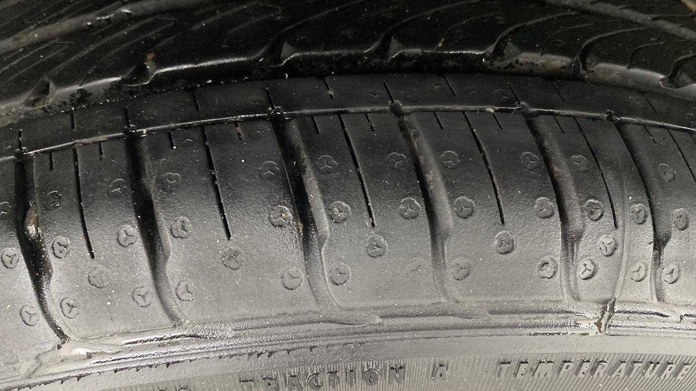2023 Tata Tiago XZA PLUS PETROL, Petrol, Automatic, 32,224 km, Right Rear Tyre Tread