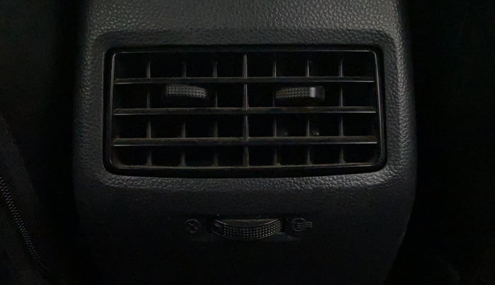 2018 Hyundai Elite i20 MAGNA EXECUTIVE 1.2, Petrol, Manual, 37,132 km, Rear AC Vents