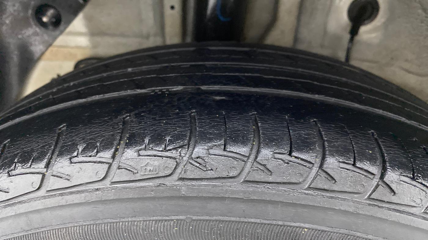 2019 Hyundai Elite i20 SPORTZ PLUS 1.2, Petrol, Manual, 52,939 km, Right Rear Tyre Tread