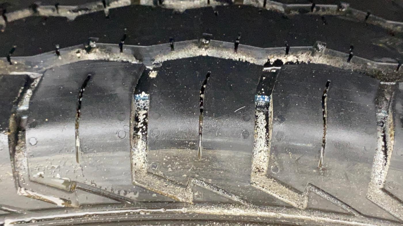 2022 Maruti Eeco 5 STR AC, Petrol, Manual, 28,263 km, Left Rear Tyre Tread