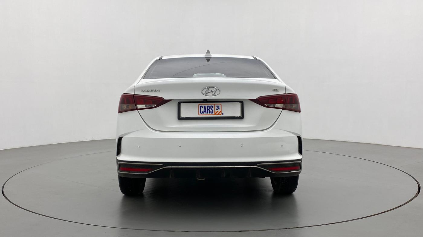 2020 Hyundai Verna SX (O) 1.5 CRDI, Diesel, Manual, 73,029 km, Back/Rear