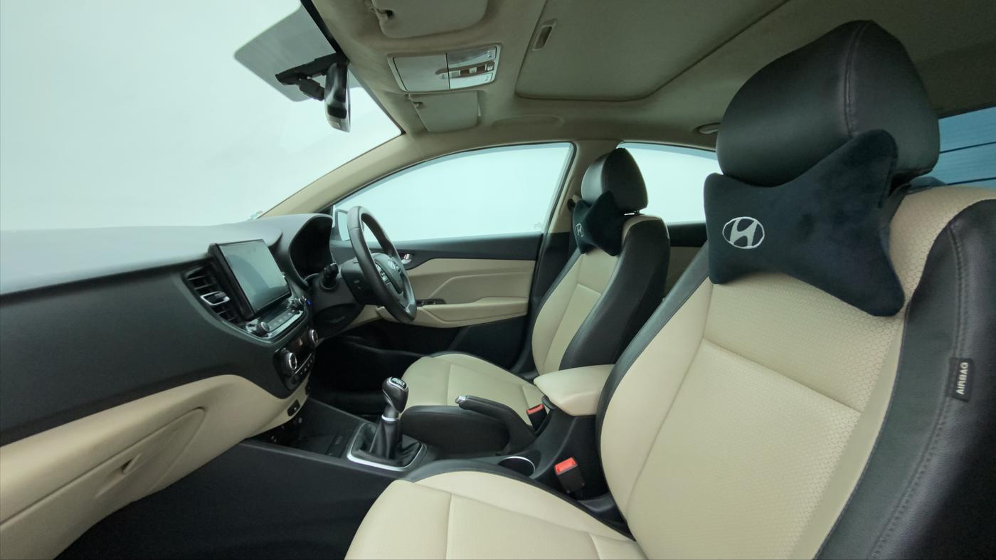 2020 Hyundai Verna SX (O) 1.5 CRDI, Diesel, Manual, 73,029 km, Right Side Front Door Cabin