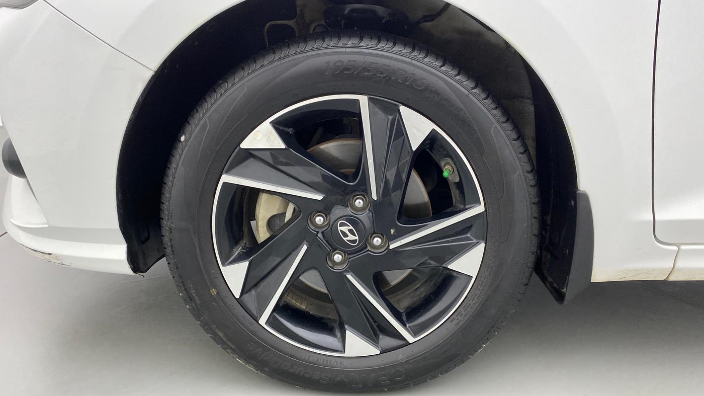 2020 Hyundai Verna SX (O) 1.5 CRDI, Diesel, Manual, 73,029 km, Left Front Wheel