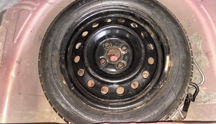 2017 Toyota Etios CROSS 1.2 G, Petrol, Manual, 82,513 km, Spare Tyre