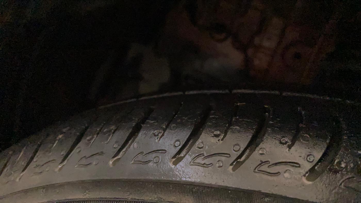2017 Toyota Etios CROSS 1.2 G, Petrol, Manual, 82,513 km, Left Front Tyre Tread