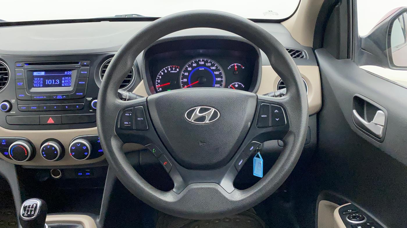 2015 Hyundai Grand i10 SPORTZ 1.2 KAPPA VTVT, Petrol, Manual, 76,388 km, Steering Wheel Close Up