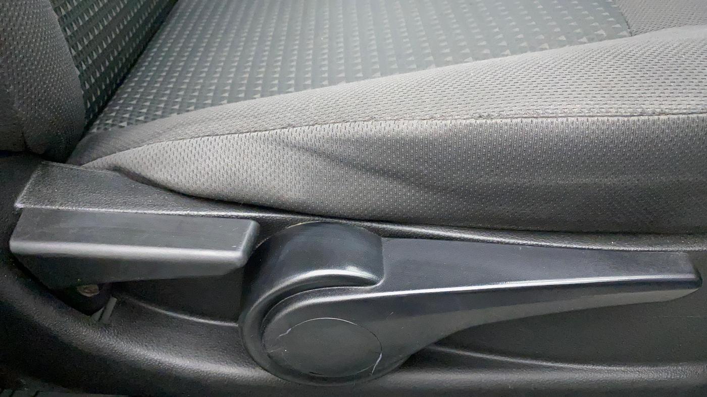 2017 Tata TIGOR XT PETROL, Petrol, Manual, 81,885 km, Driver Side Adjustment Panel