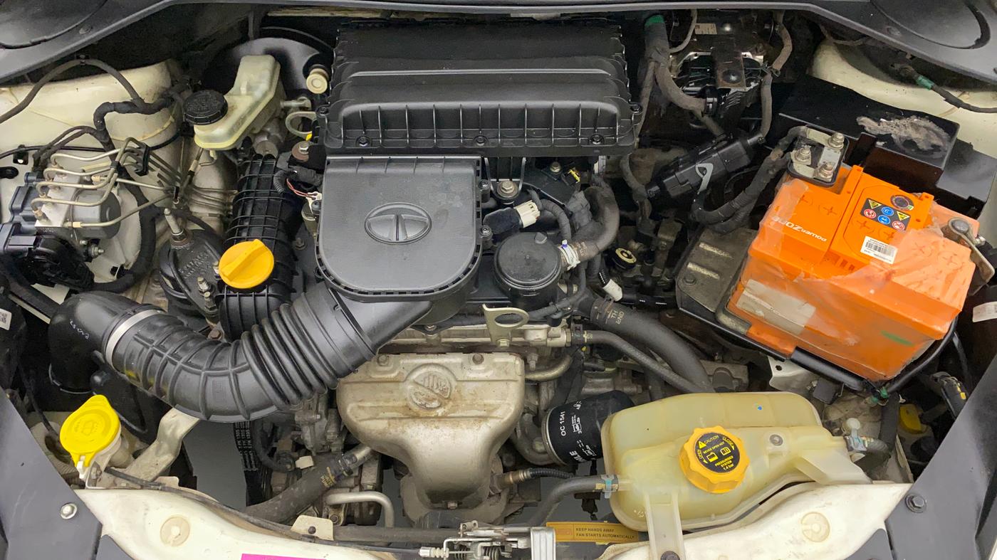 2017 Tata TIGOR XT PETROL, Petrol, Manual, 81,885 km, Open Bonet