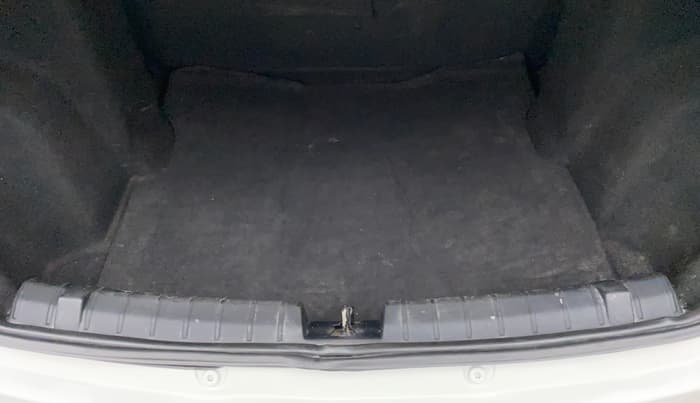 2017 Tata TIGOR XT PETROL, Petrol, Manual, 81,885 km, Boot Inside
