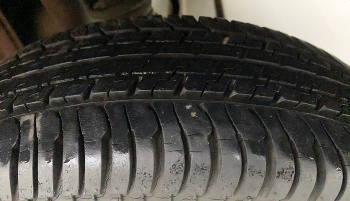 2011 Maruti Alto K10 LXI, Petrol, Manual, 14,213 km, Left Rear Tyre Tread