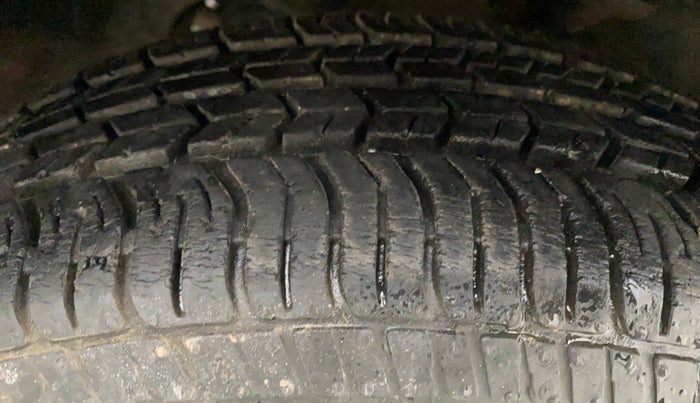 2011 Maruti Alto K10 LXI, Petrol, Manual, 14,213 km, Right Front Tyre Tread