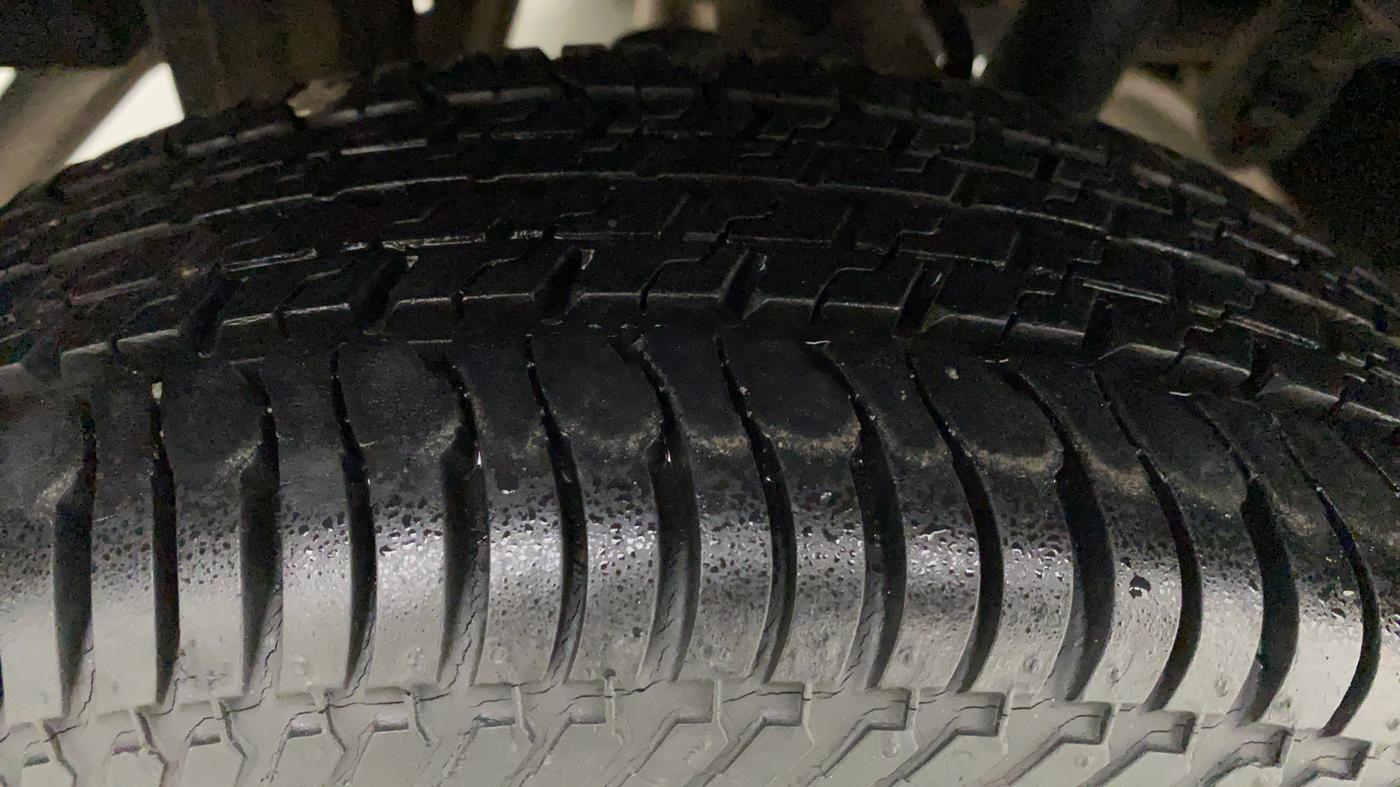 2011 Maruti Alto K10 LXI, Petrol, Manual, 14,213 km, Right Rear Tyre Tread