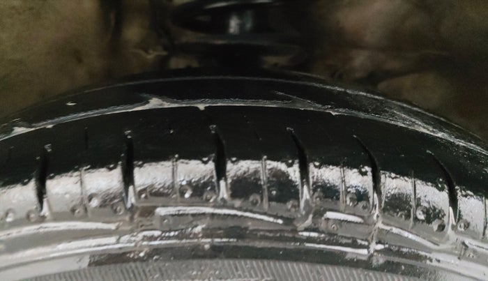 2021 Maruti Alto VXI, Petrol, Manual, 60,179 km, Right Front Tyre Tread