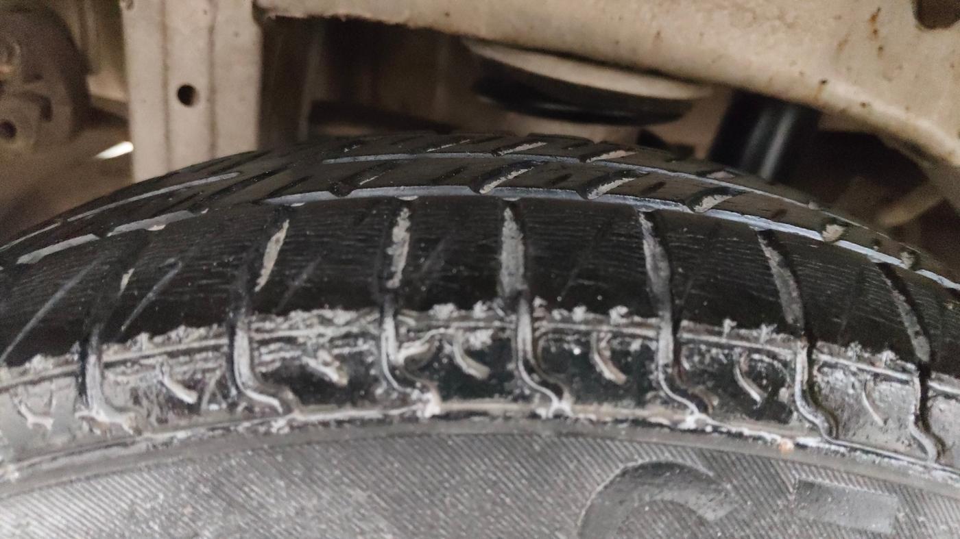 2021 Maruti Alto VXI, Petrol, Manual, 60,179 km, Right Rear Tyre Tread