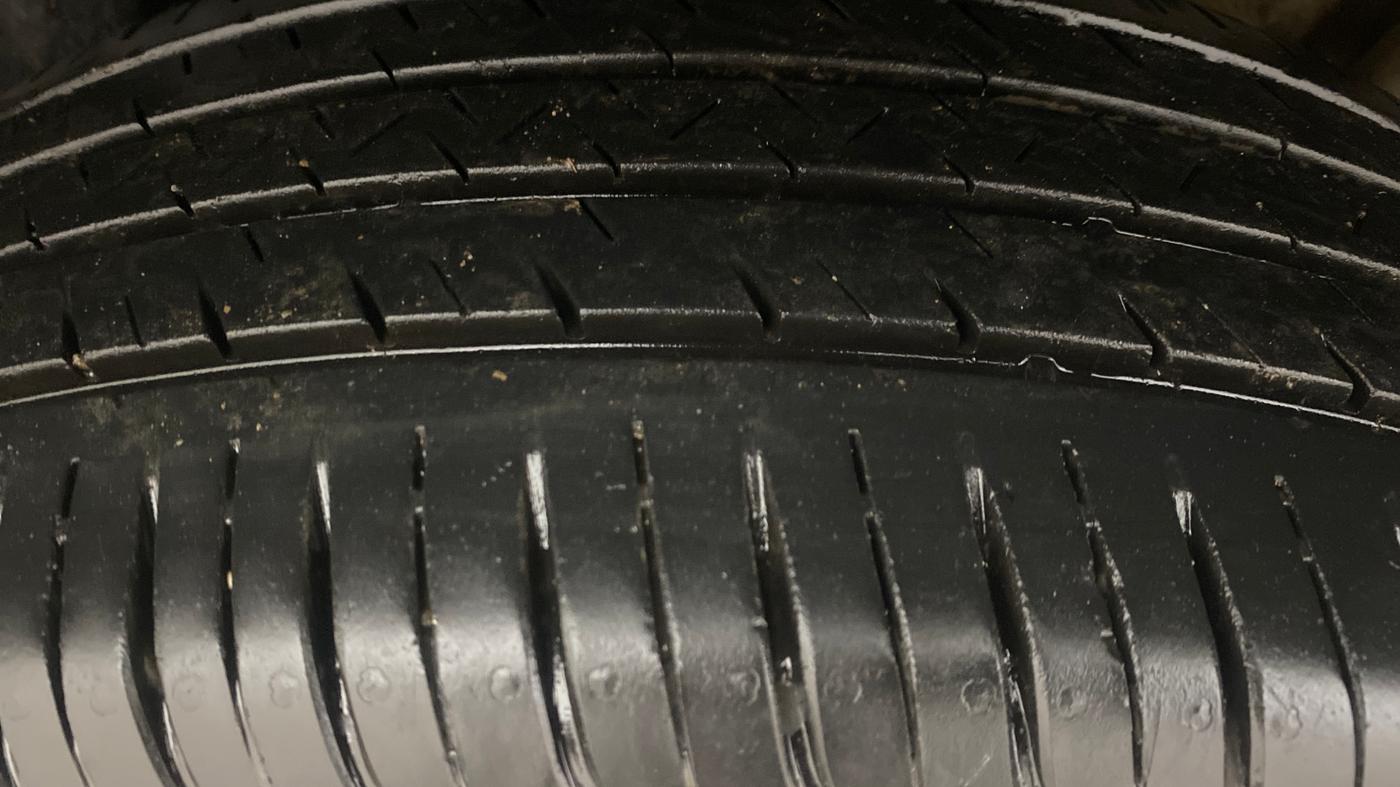 2019 Tata Harrier XZ 2.0L, Diesel, Manual, 84,869 km, Right Rear Tyre Tread