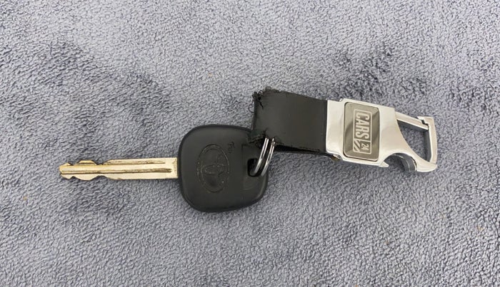 2011 Toyota Etios G, Petrol, Manual, 55,556 km, Key Close Up
