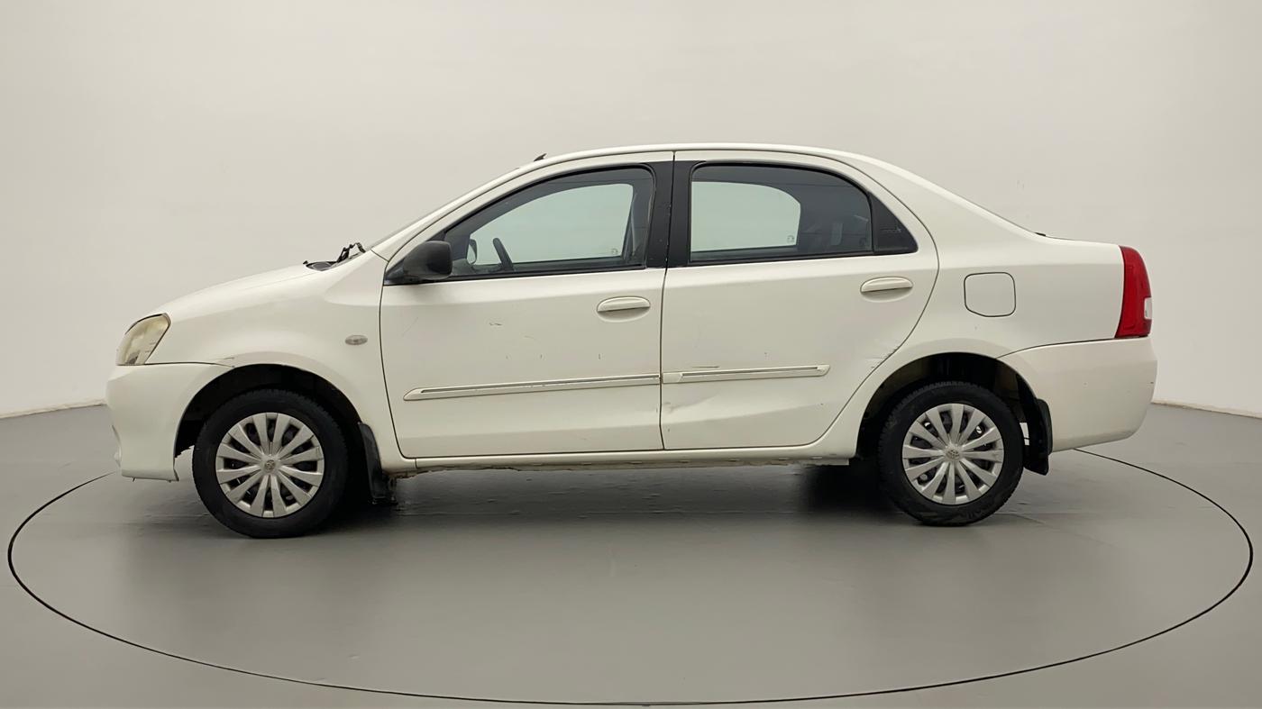 2011 Toyota Etios G, Petrol, Manual, 55,556 km, Left Side