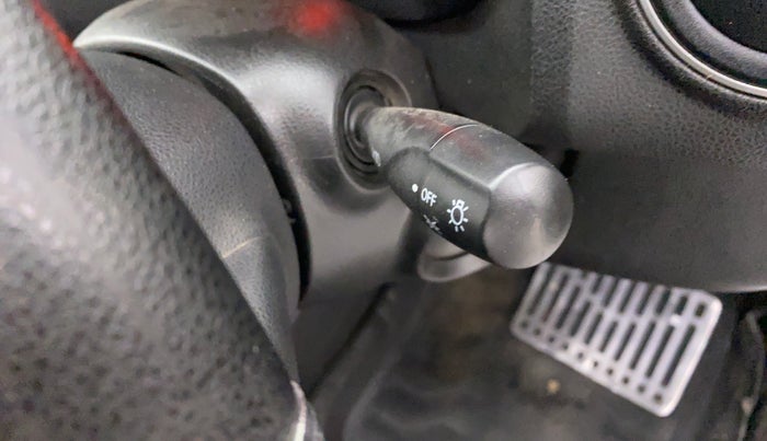 2019 Renault Kwid RXL, Petrol, Manual, 20,053 km, Dashboard - Headlight height adjustment not working
