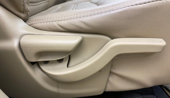 2015 Honda Amaze 1.2L I-VTEC S, Petrol, Manual, 93,955 km, Driver Side Adjustment Panel