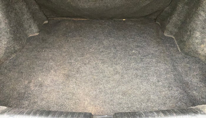 2015 Honda Amaze 1.2L I-VTEC S, Petrol, Manual, 93,955 km, Boot Inside