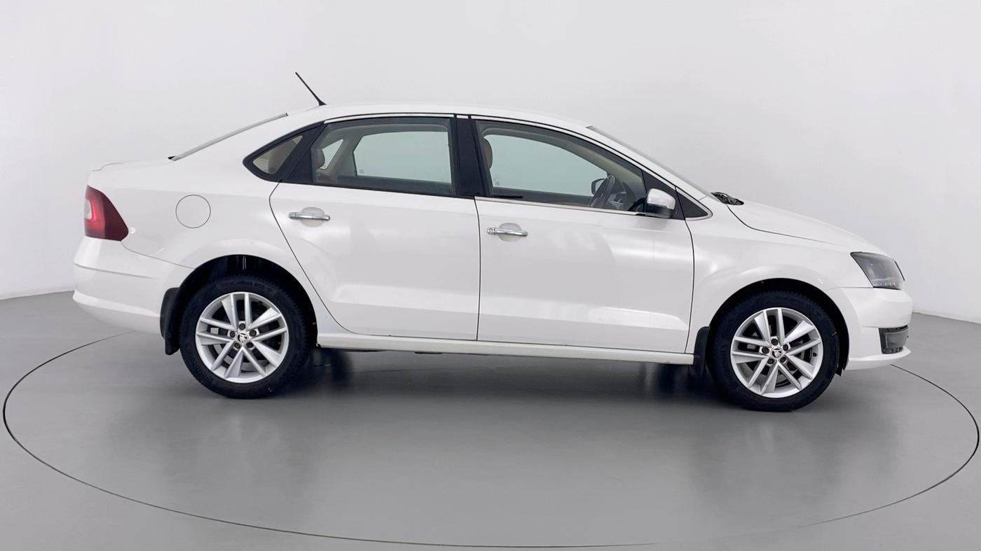 2017 Skoda Rapid Style 1.5 TDI AT, Diesel, Automatic, 90,406 km, Right Side View