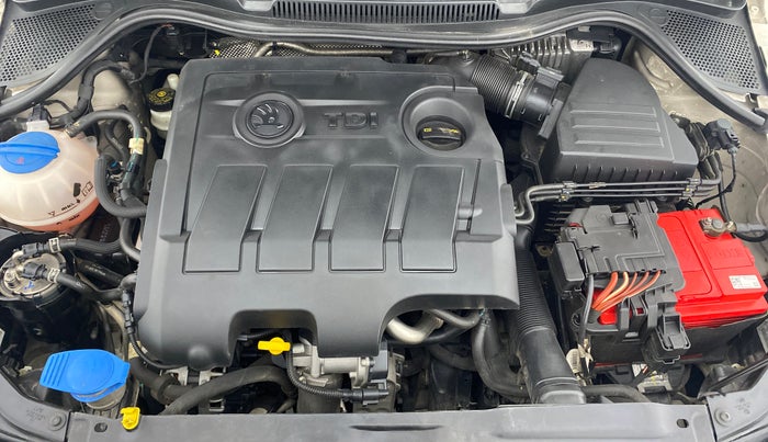 2017 Skoda Rapid Style 1.5 TDI AT, Diesel, Automatic, 90,406 km, Open Bonet