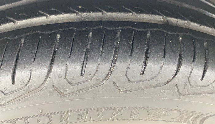 2017 Honda Jazz 1.2L I-VTEC V AT, Petrol, Automatic, 40,196 km, Left Front Tyre Tread