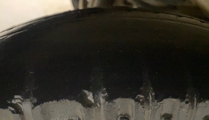 2022 Maruti Eeco 5 STR AC (O), Petrol, Manual, 35,543 km, Right Rear Tyre Tread