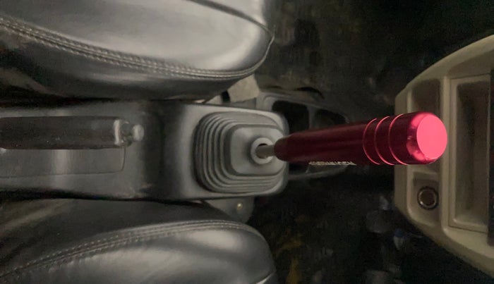 2022 Maruti Eeco 5 STR AC (O), Petrol, Manual, 35,543 km, Gear Lever